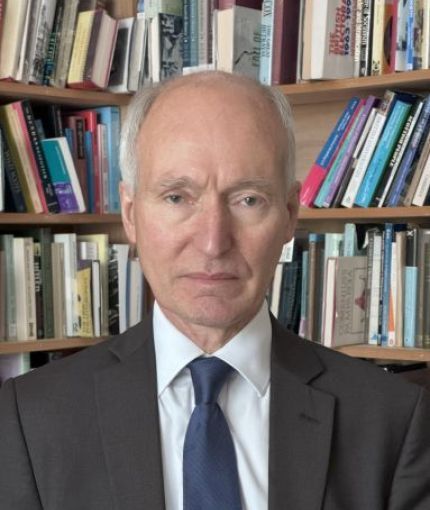 Image of Professor Lindsay Paterson