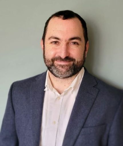 Headshot of Nason Maani